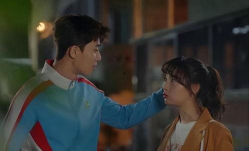 青梅竹马的电视剧,从校园到婚纱的甜蜜旅程